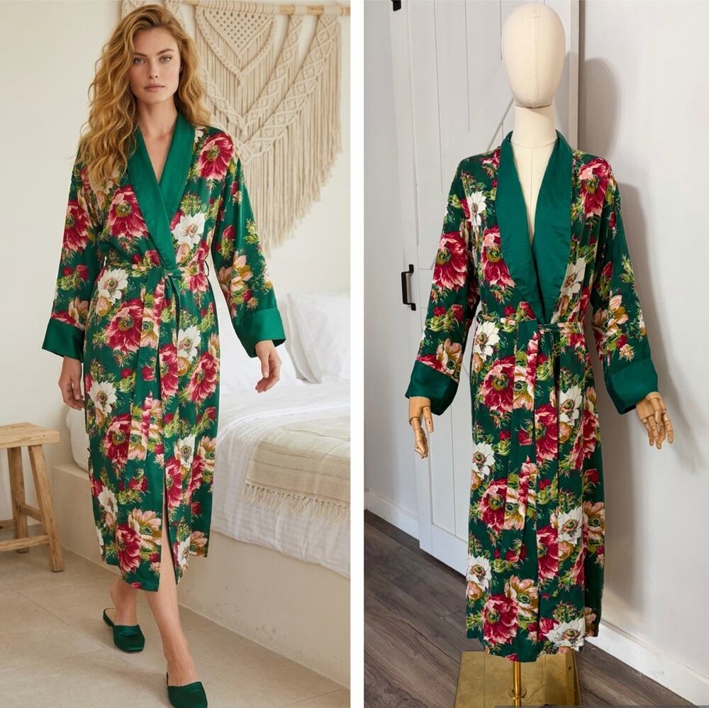 Vtg Victorias Secret Size S Gold Label 100% Silk Floral Belted Robe Pockets